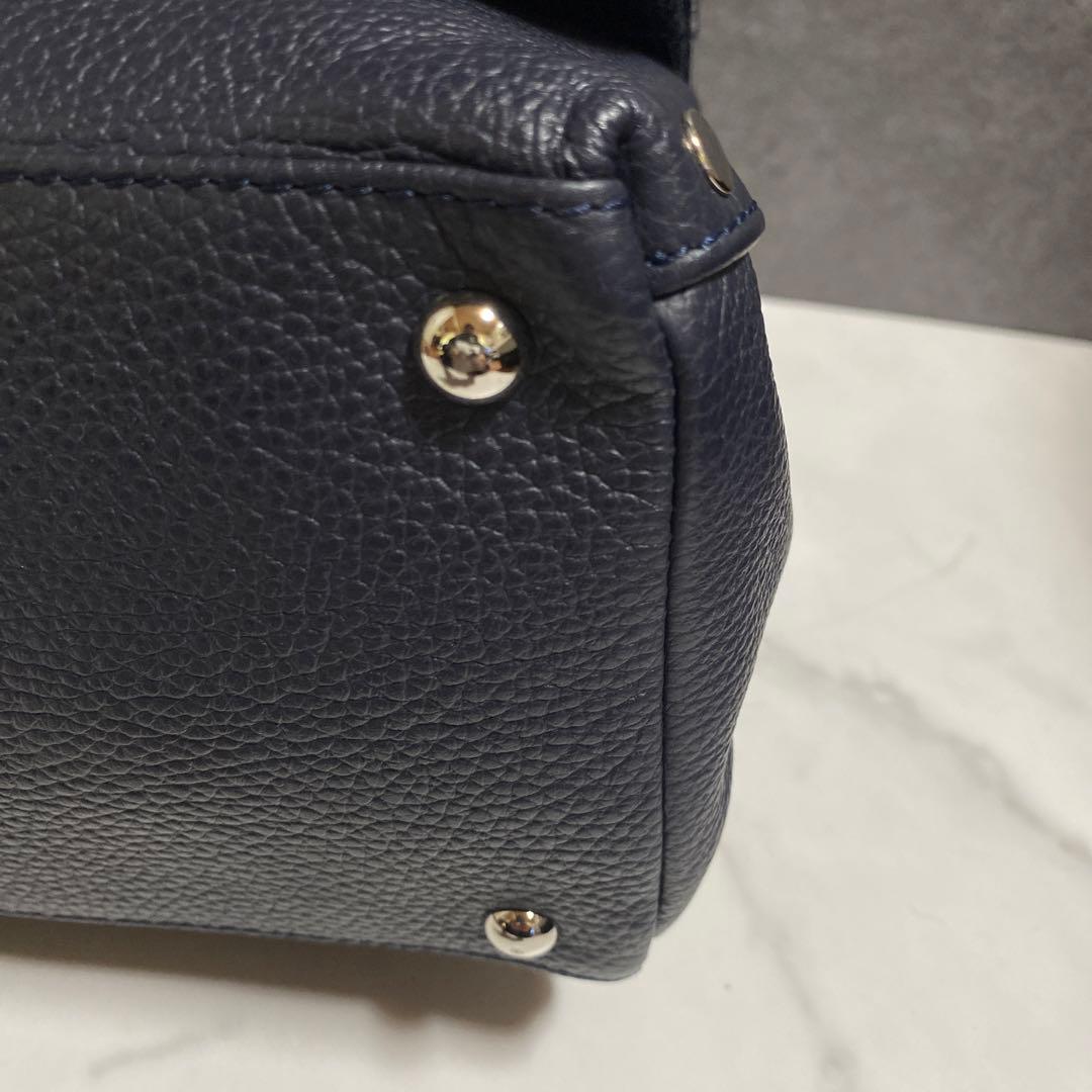 ✨未使用に近い✨ zanellato レザーサッチェルバッグ　スタッズ　ネイビー