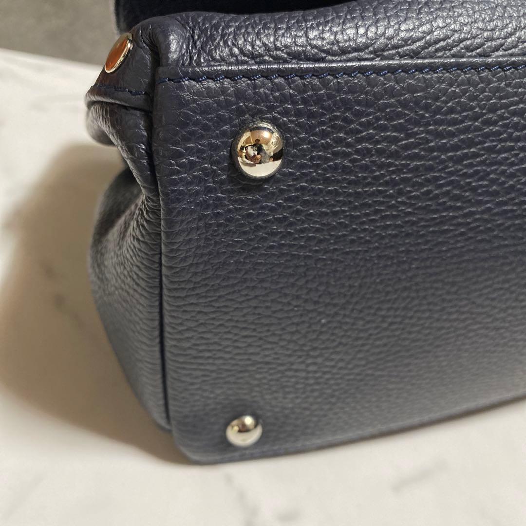 ✨未使用に近い✨ zanellato レザーサッチェルバッグ　スタッズ　ネイビー