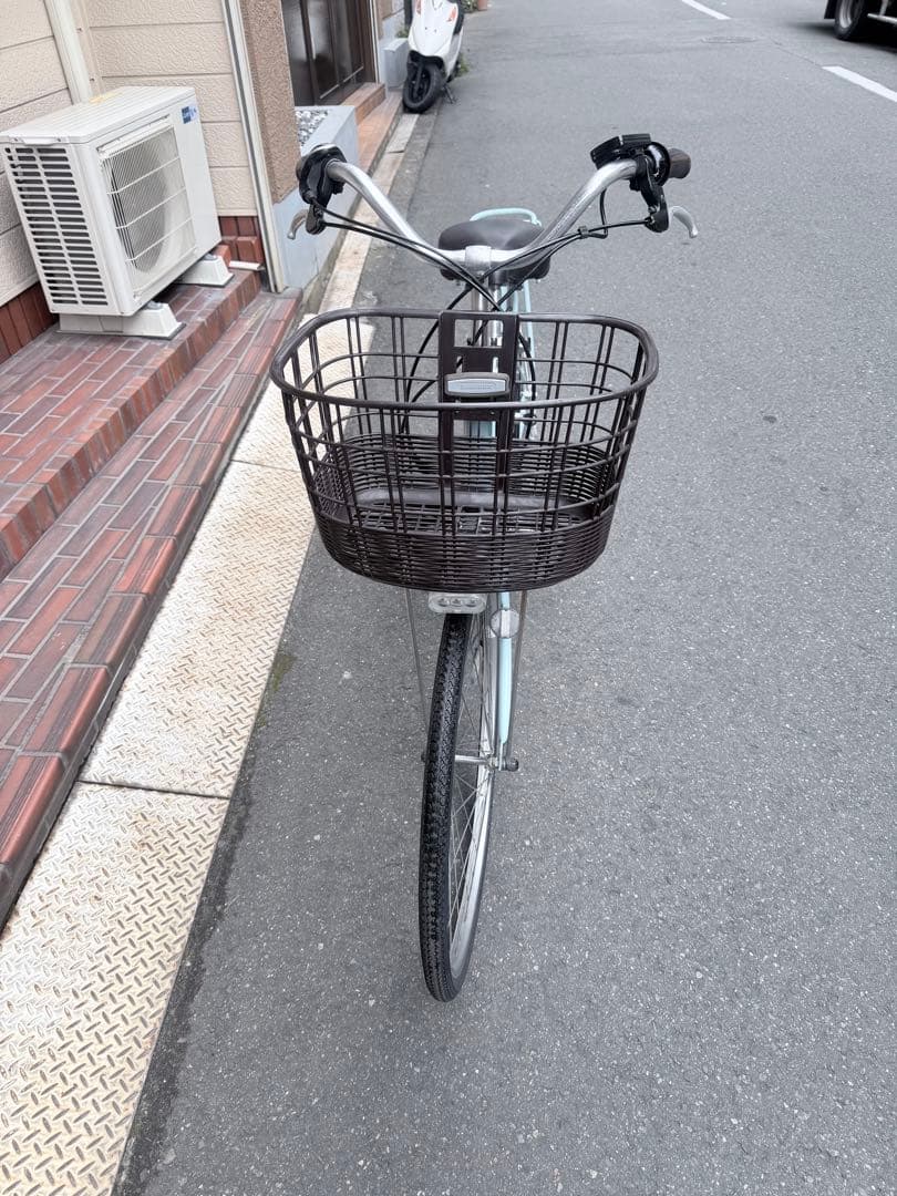 大阪府　ブリヂストン　自転車 水色 シティタイプ 前面バスケット付き