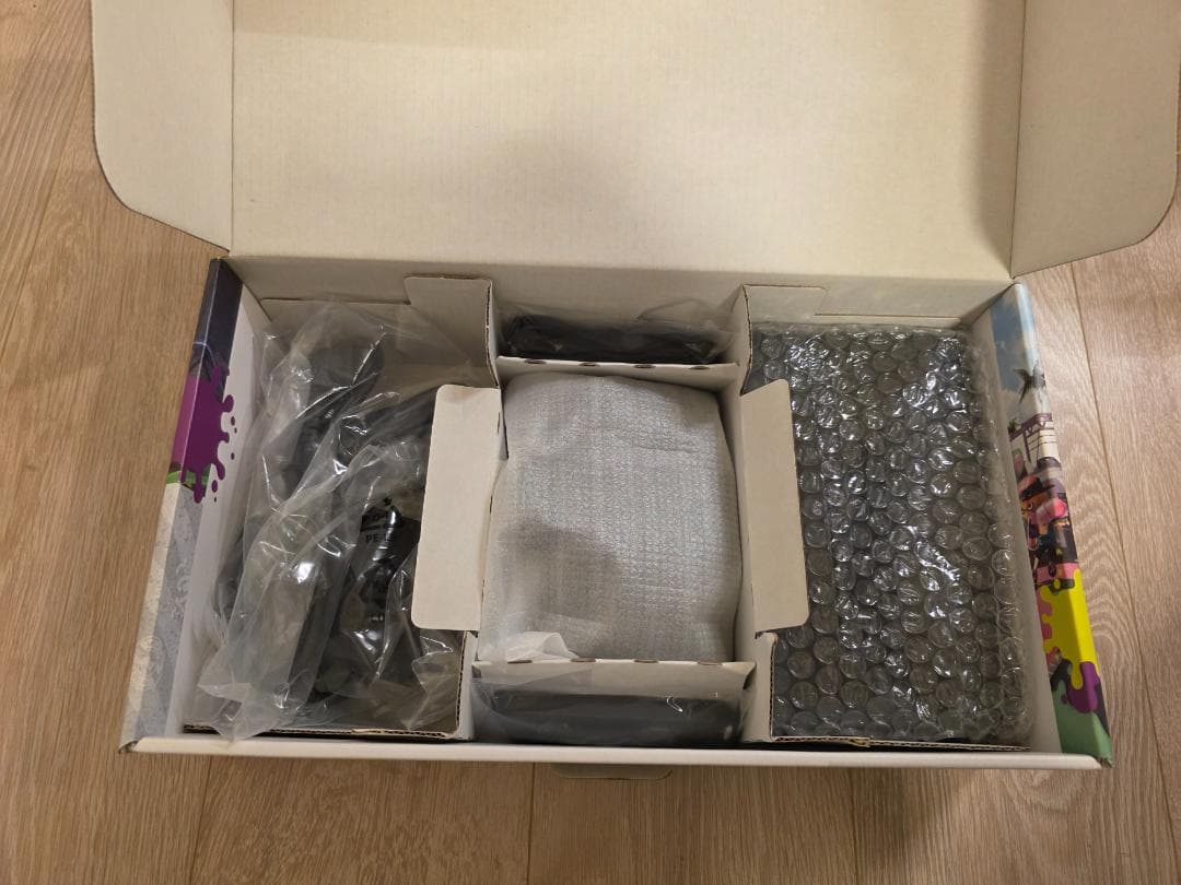 本体同梱版 Nintendo Switch Splatoon2 ケース&SD付き