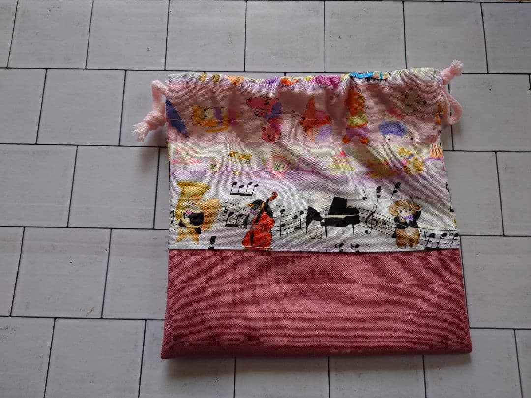 ユキエモン柄　入園セット　レッスンバッグセット　5点セット　プレゼント付き