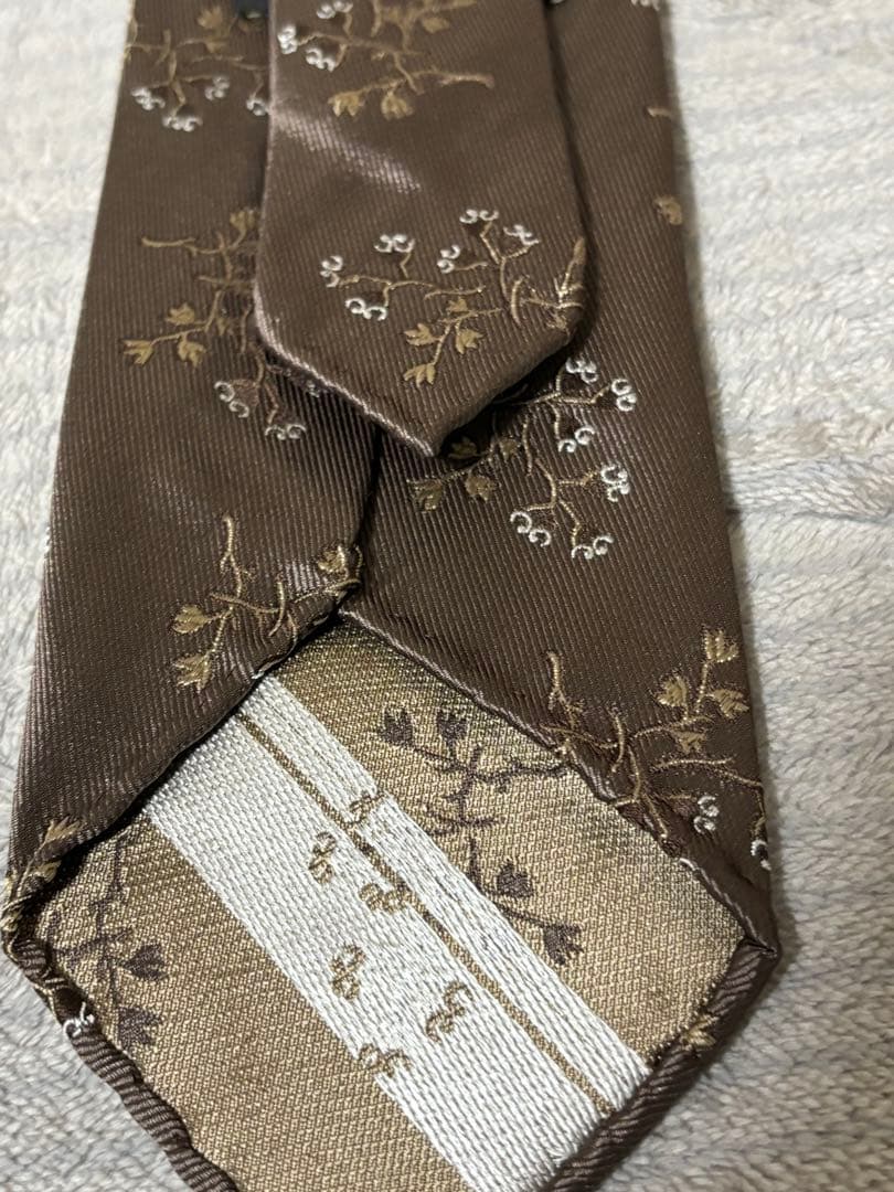 タイユアタイ　TIEYOURTIE ハンドメイド　アットヴァンヌッチ