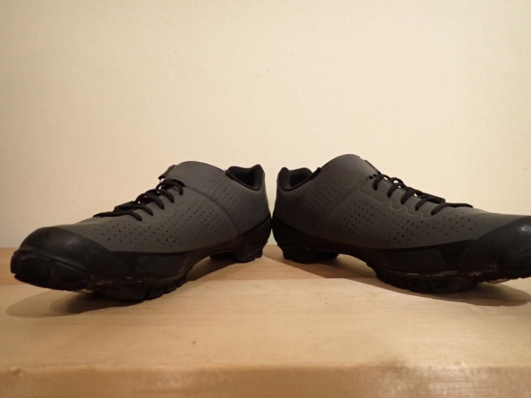 GIRO CODE TECHLACE　DARKSHADOW/BLACK　EU44