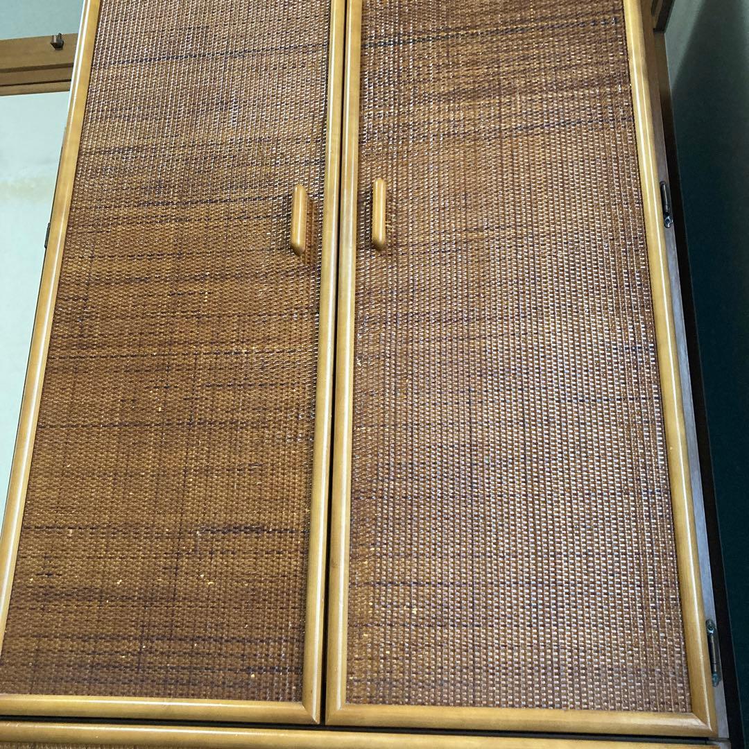 洋服ダンス　アジアン風