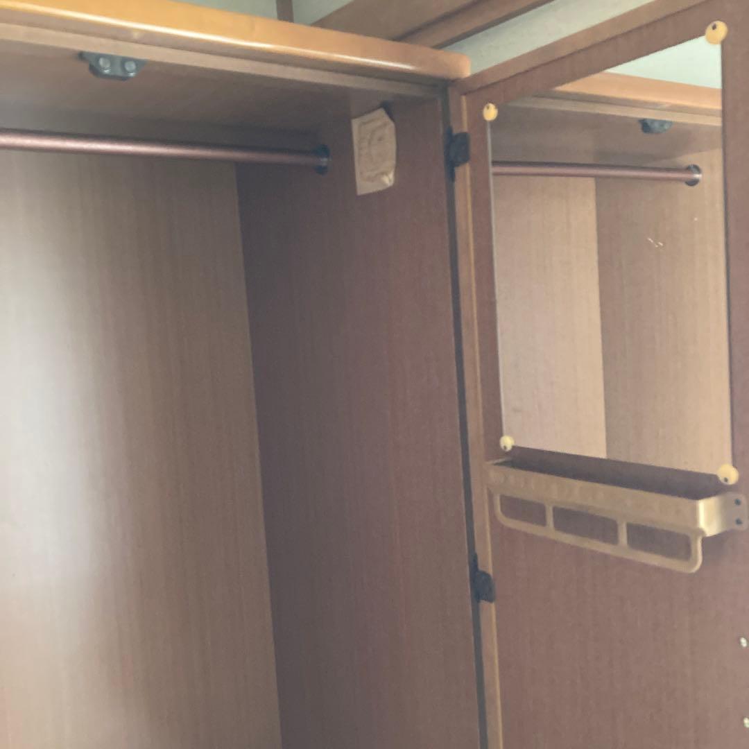 洋服ダンス　アジアン風