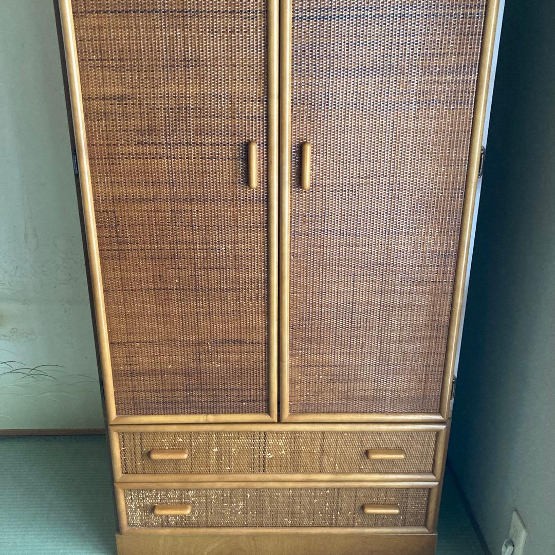 洋服ダンス　アジアン風