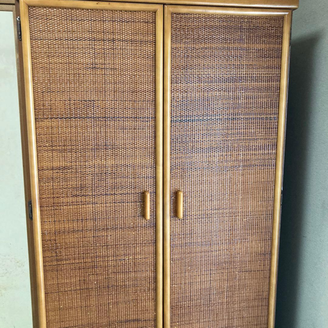 洋服ダンス　アジアン風