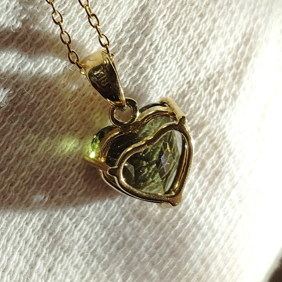 k18 モルダバイト ペンダントトップ 18金 ハート 隕石 チェーン無し