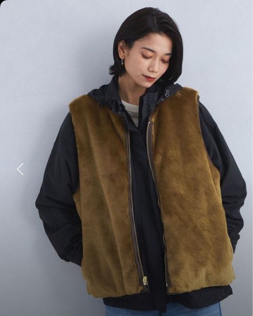 美品！別注Barbourキルティング×フェイクファー リバーシブル ベスト