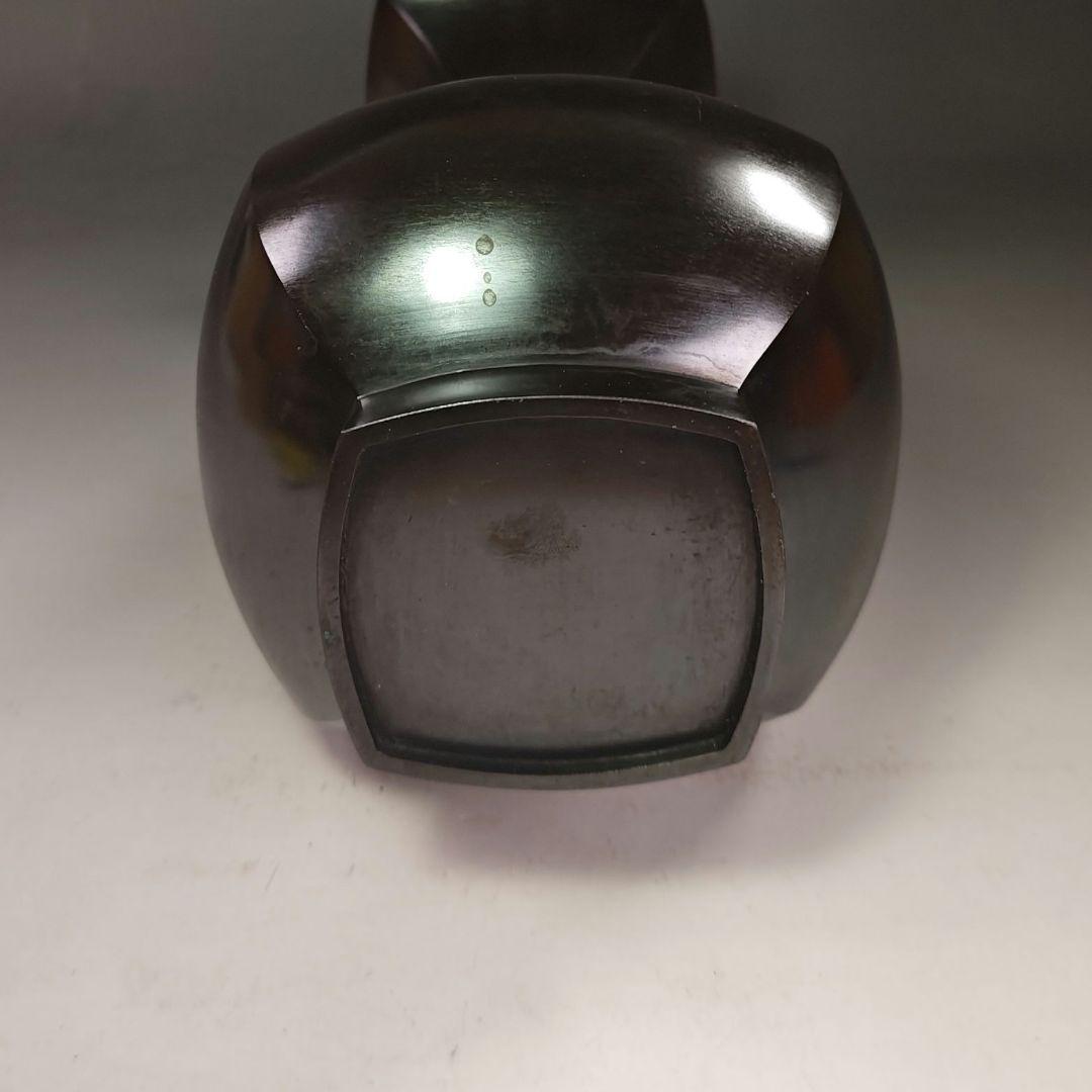 イ965 花瓶『廣瀬祐銅作』『唐銅製　2.6キロ　角獅子地紋　花入　花器　共箱』