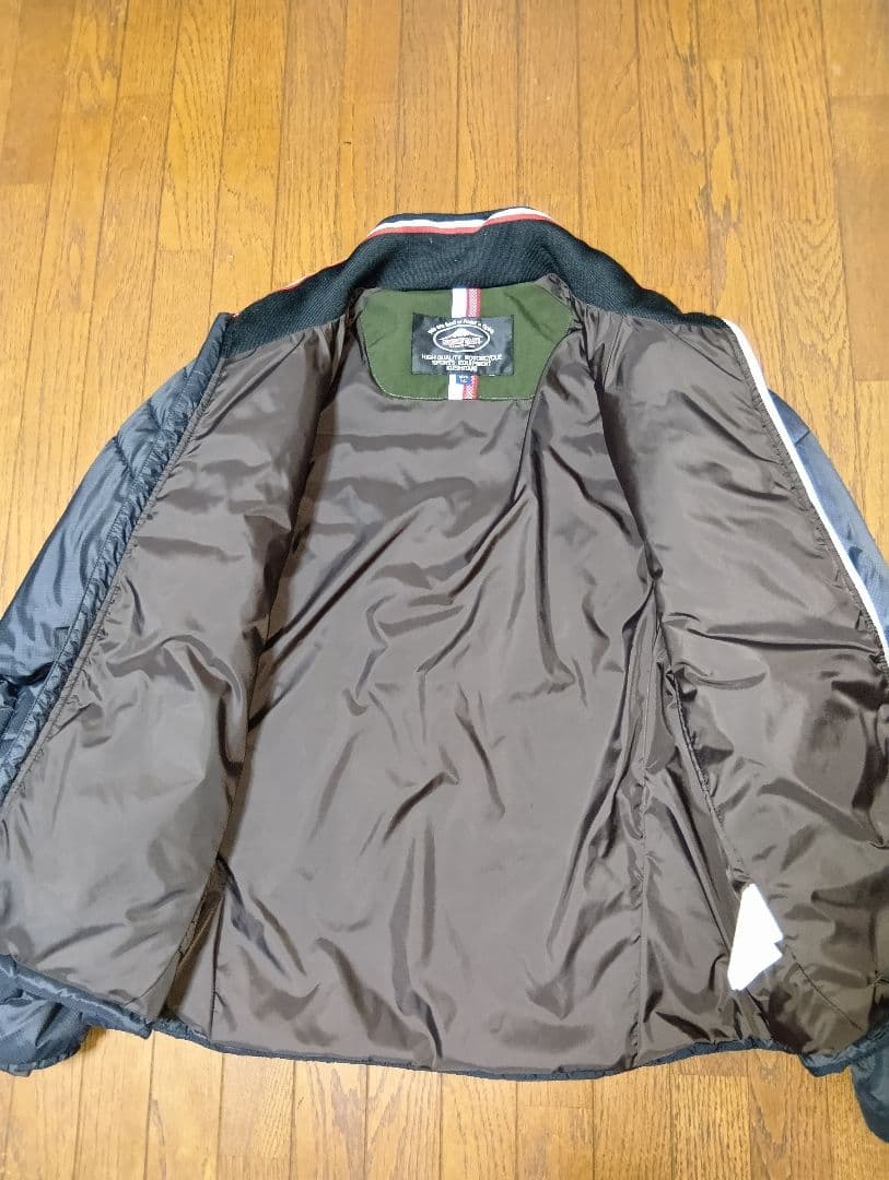 クシタニ　高性能防寒インナージャケット　美品　LLサイズ