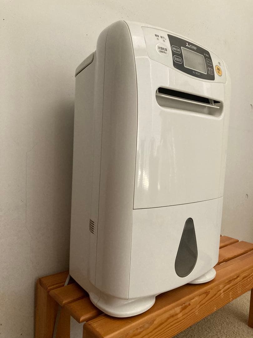 【ジャンク品】MITSUBISHI MJ-P180JX-W 除湿機