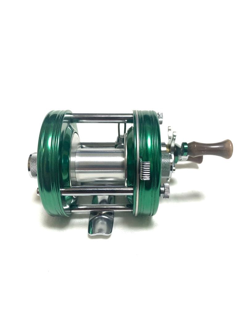 ABU 【美品】 RecordAmbassadeur 5000グリーン　サイモン