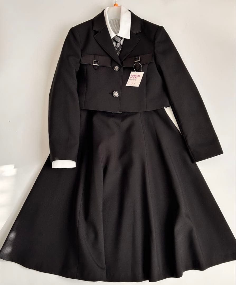 【新品タグ付き】160エルアンノアール卒服女の子