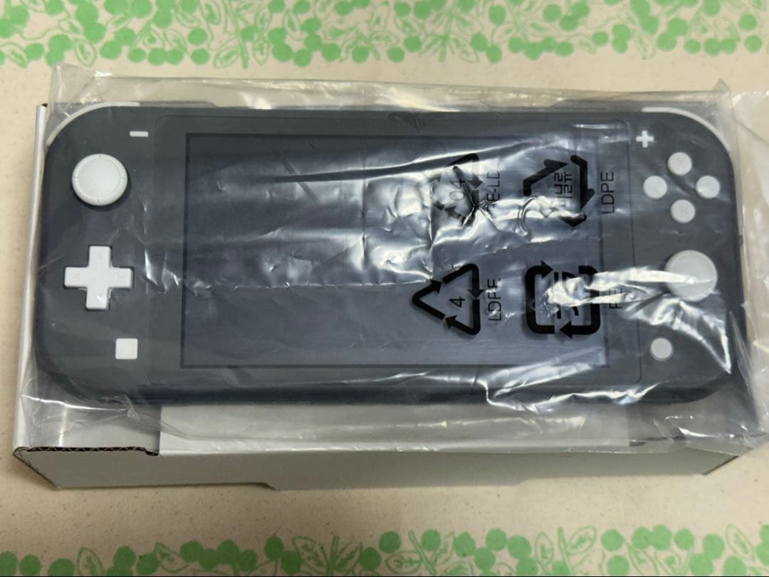 【美品】Nintendo Switch Lite グレー