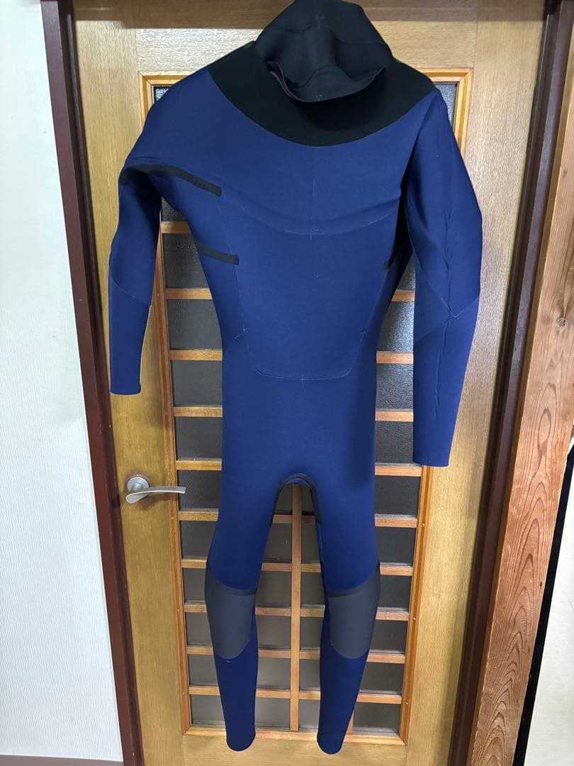 Bewet ジャージフルスーツ　Ｌサイズ　新品未使用