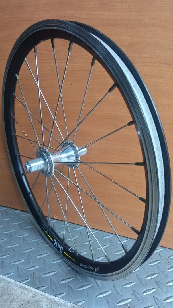 bd-1専用 18㌅Capreo（リアハブ）前後ホイルセットセット