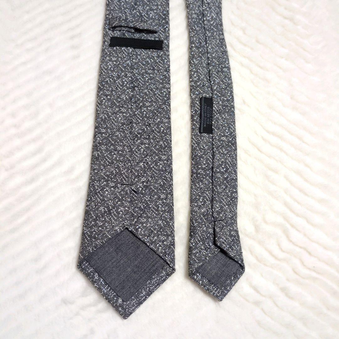 PRADA　ネクタイ　無地　ソリッド　ウール混　高級　ハイブランド　あんしん鑑定
