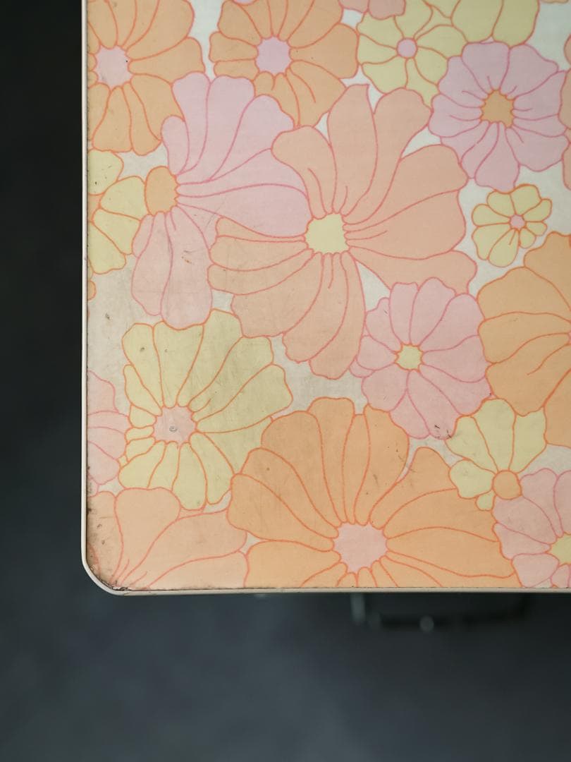 60-70's レトロポップ 花柄 キャビネット 収納ボード 昭和レトロ