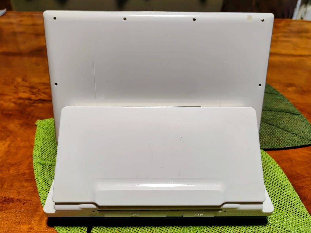 Panasonic ポータブル地デジテレビ ビエラ DMP-HV200　美品！