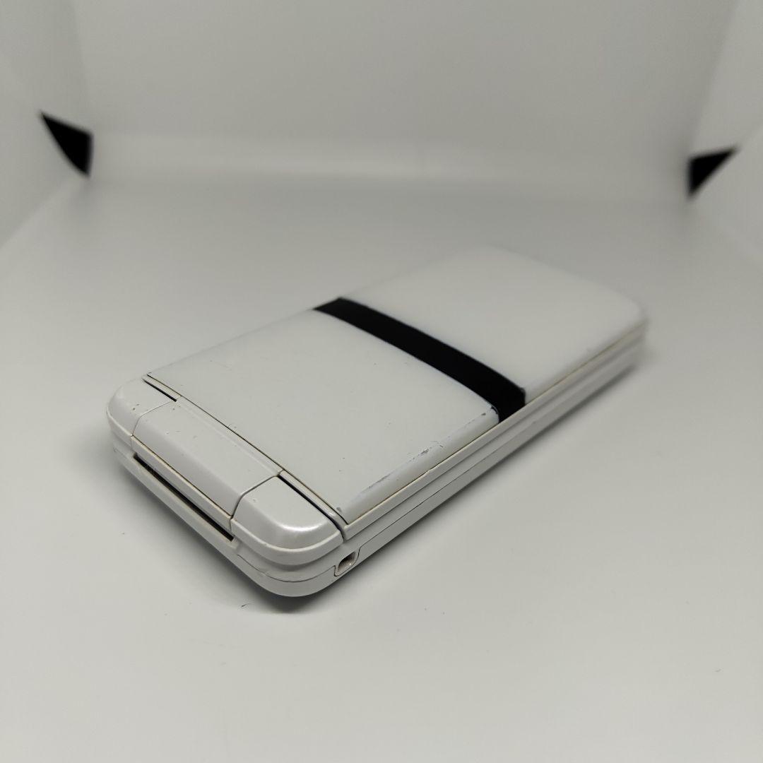 docomo DIGNOケータイ KY-42C 折りたたみ ガラホ ホワイト ①