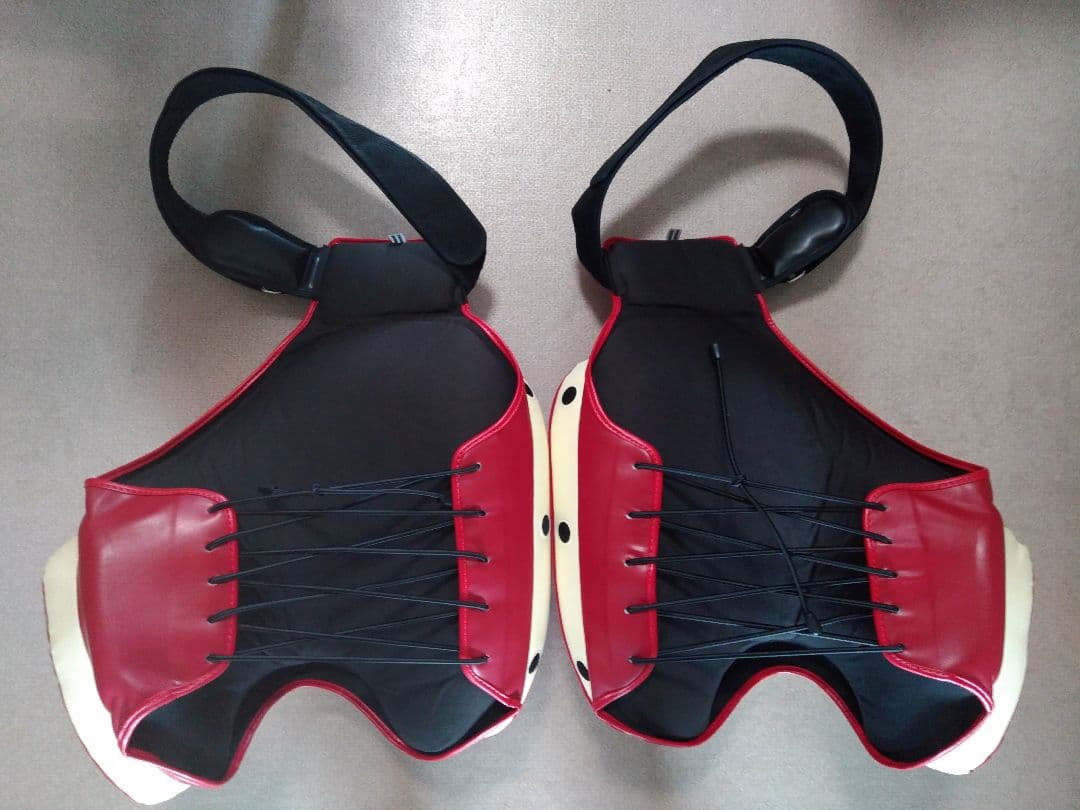 合革製FAIRTEXローキックパッド TP-3 赤 1組 新品