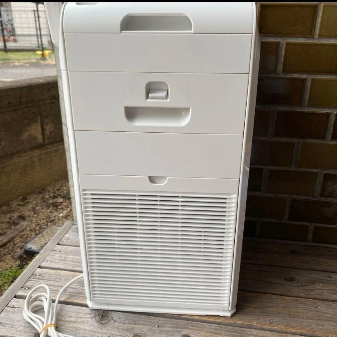 2022年製　ダイキン 空気清浄機 MC55Y-W ストリーマ空気清浄機 25畳