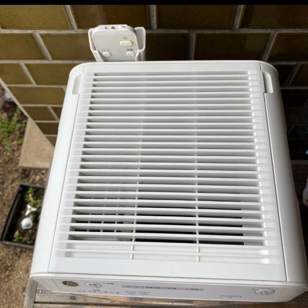 2022年製　ダイキン 空気清浄機 MC55Y-W ストリーマ空気清浄機 25畳