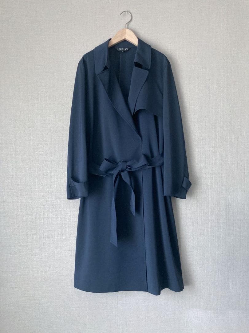【美品♪】INDIVI サッシュベルト付きプレーントレンチコート 4XL相当