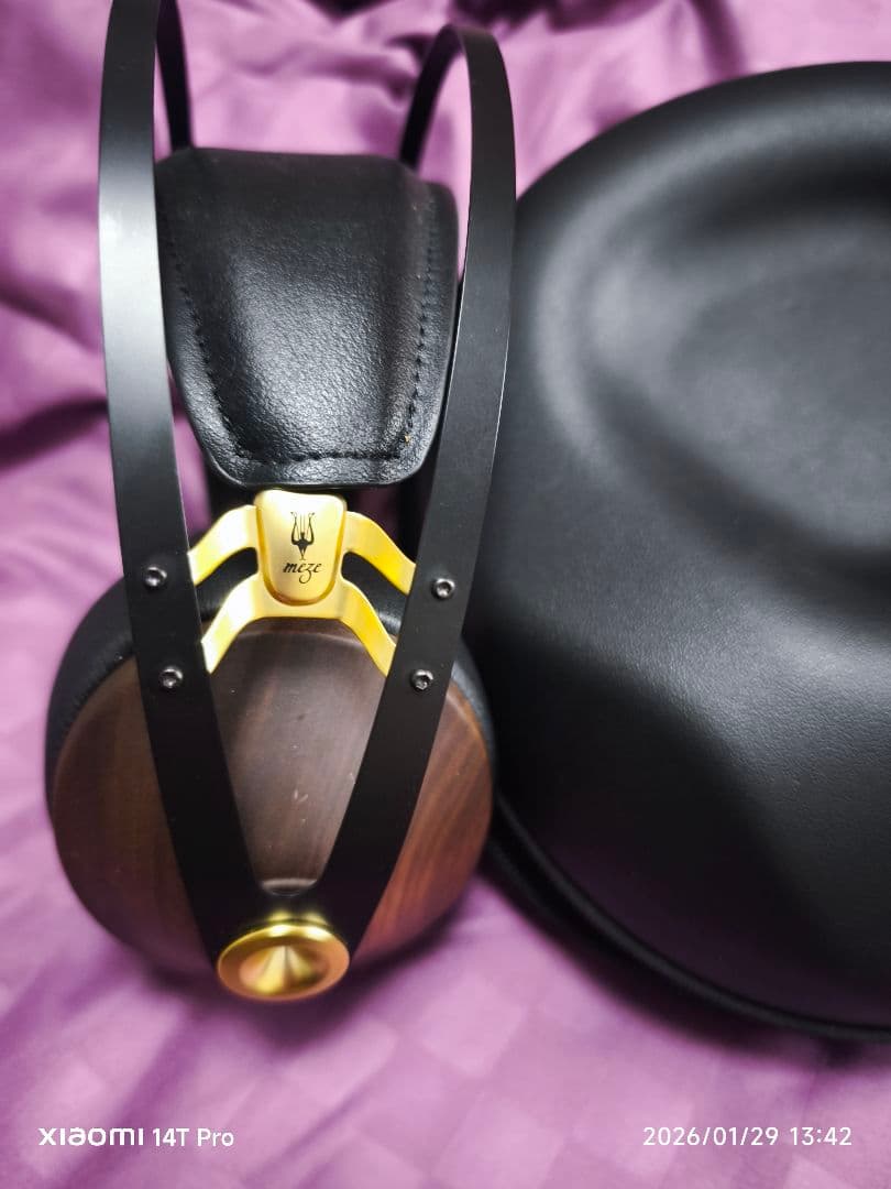 美品 MEZE 99Classics ウォールナットゴールド