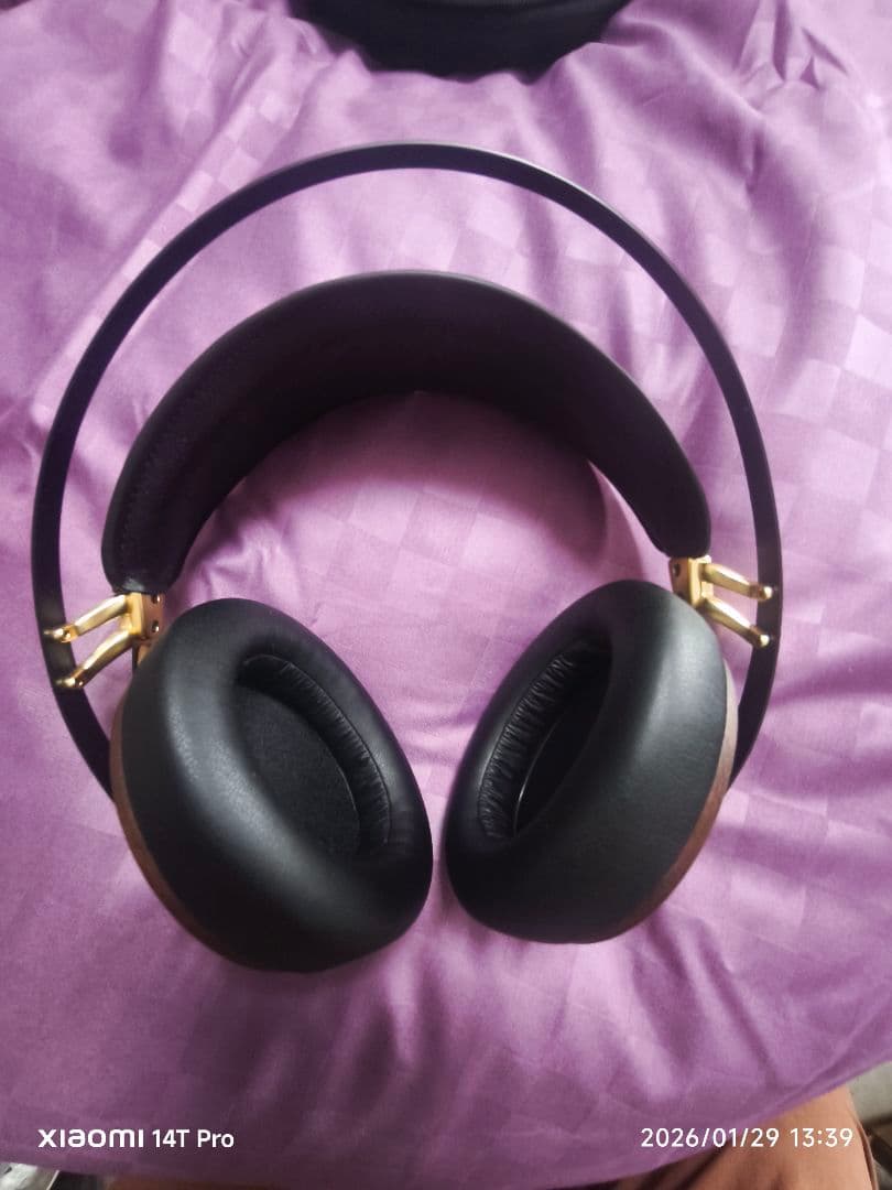 美品 MEZE 99Classics ウォールナットゴールド