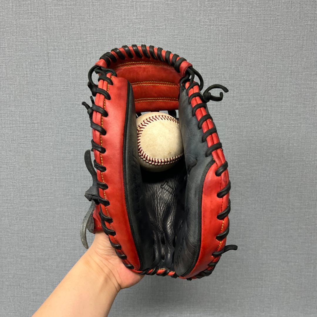 1077 ハタケヤマ 型抜群 即戦力 軟式 少年 キャッチャーミット