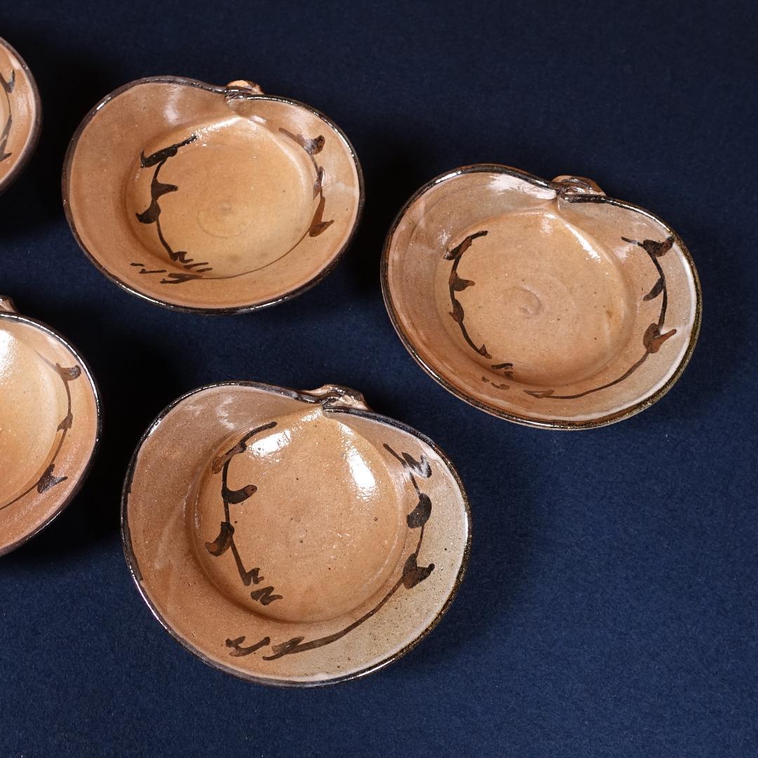 西岡小十 絵唐津蛤形 向付 5客 共箱