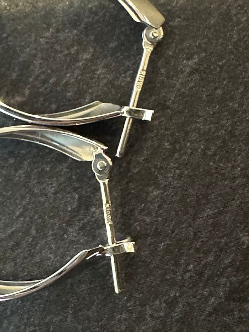 ジュエリーツツミ TSUTSUMI K10ホワイトゴールドピアス