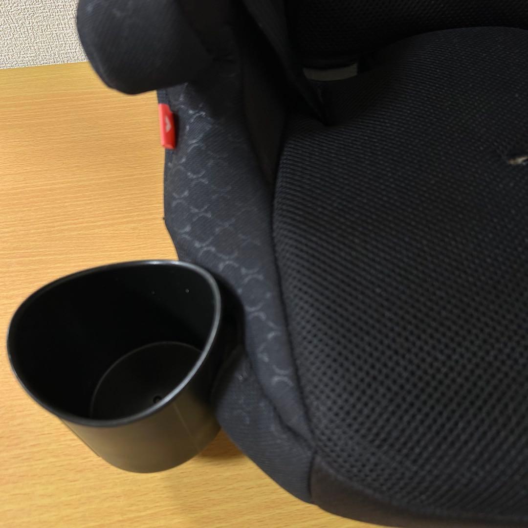 アップリカ エアグルーヴ プラス ストリングブラック ジュニアシート