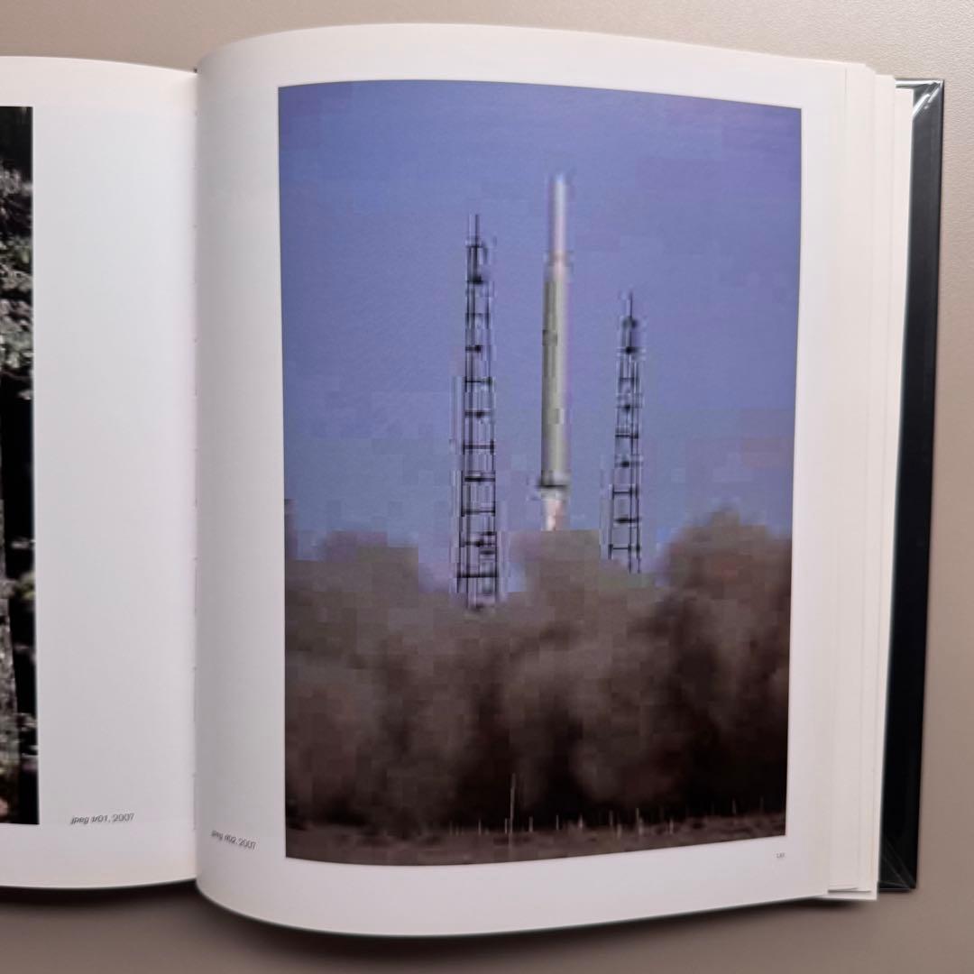 アート・デザイン・音楽 Thomas Ruff