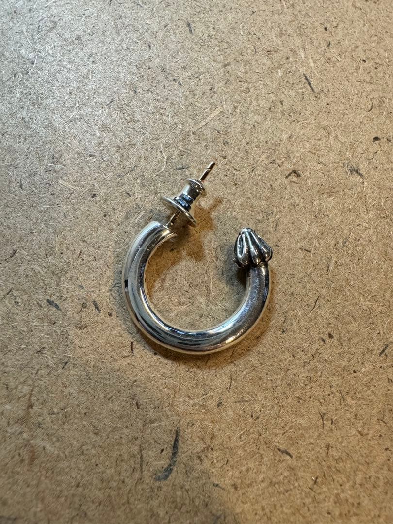 クロムハーツ　ピアス②
