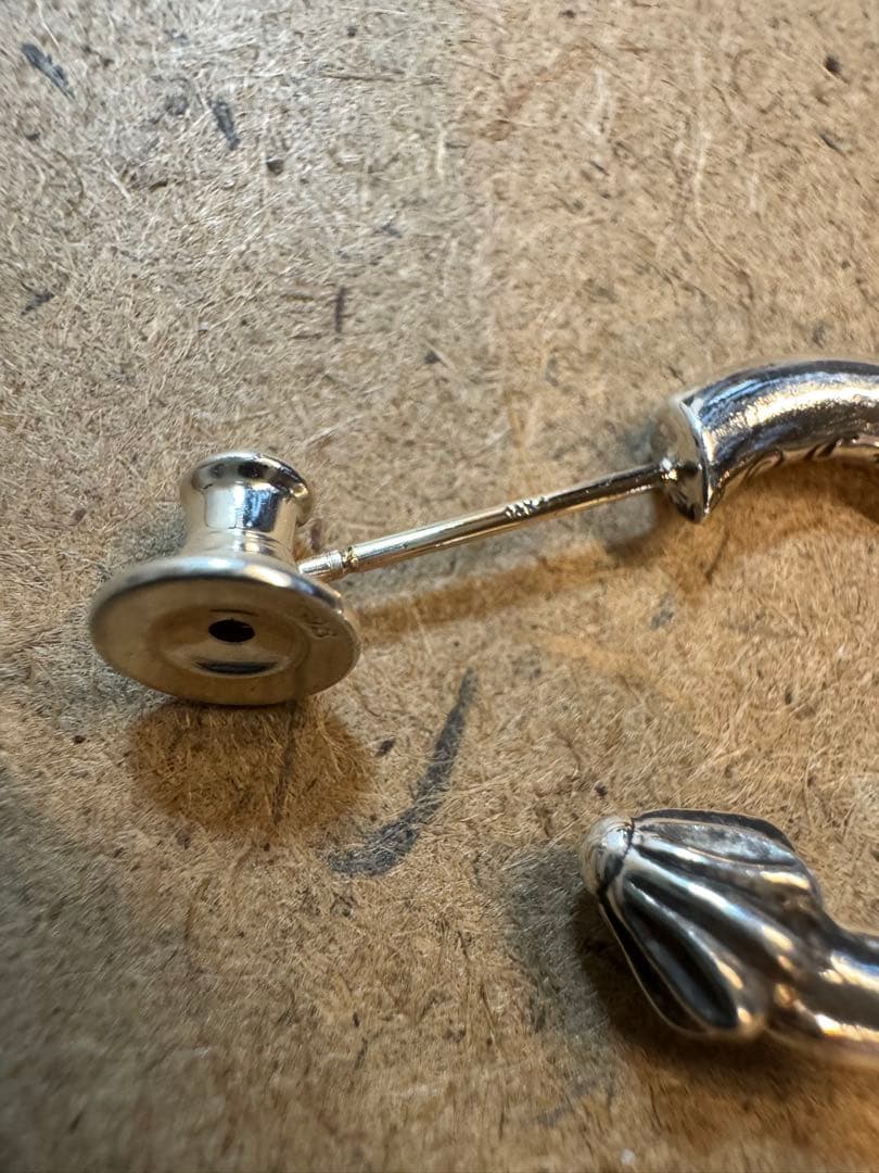 クロムハーツ　ピアス②