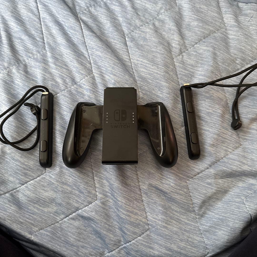 Nintendo Switch ホワイト/ブラック