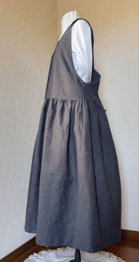 ちくわ　バッククロスエプロンワンピース