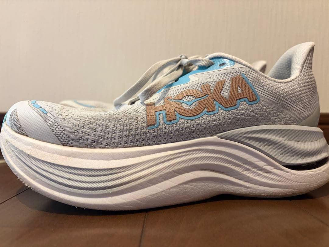 HOKA ホカ　SKYWARD X（スカイワード エックス）