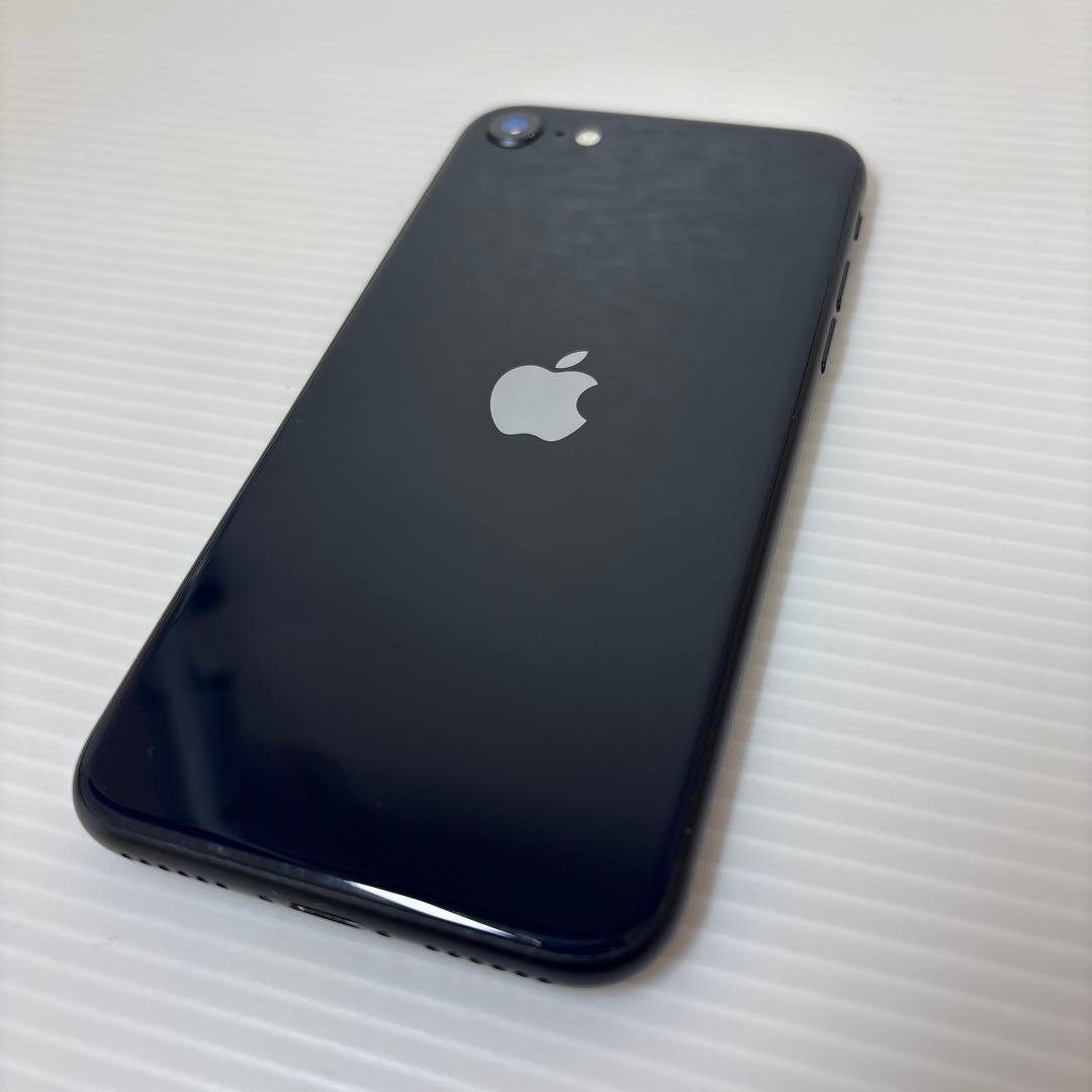 iPhone se 第三世代64GB SIMロック無し