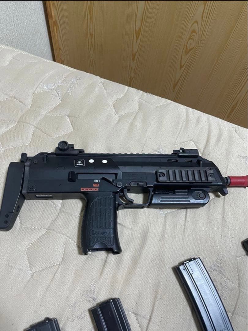 東京マルイ 電動ガンMP7A1 箱無し