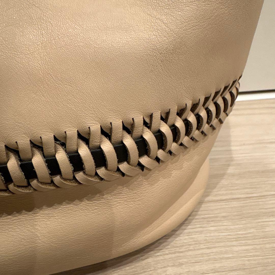 美品MaxMara マックスマーラクリーム色 アイボリーレザー ショルダーバッグ