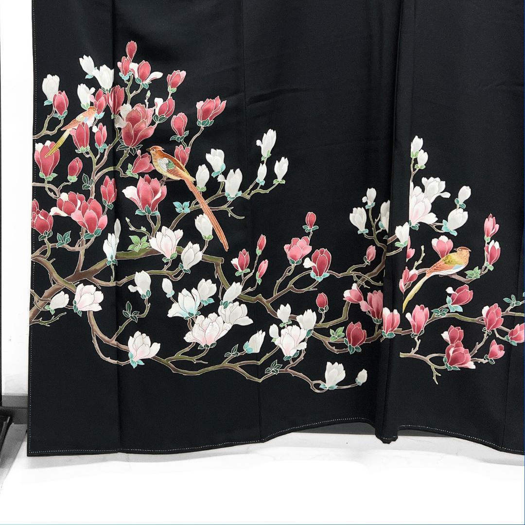 未着用　作家もの　黒留袖　刺繍　木蓮　椋鳥　五つ紋　着物　115b d ms