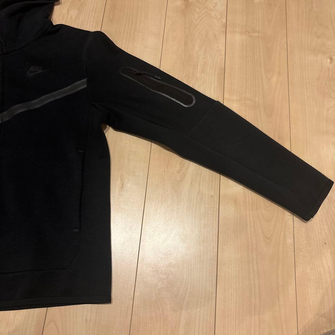 NIKE 旧テックフリースS 黒