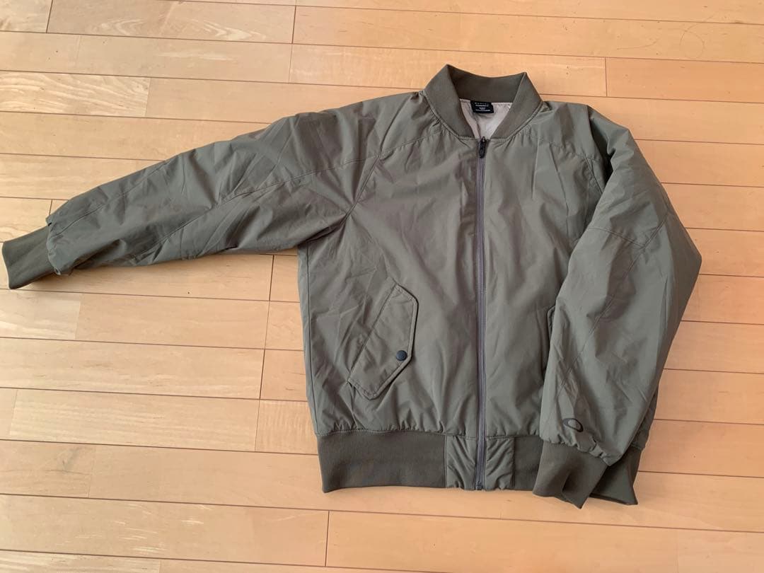 美品 オークリー MA-1 セットアップ ブルゾン カーキ M OAKLEY