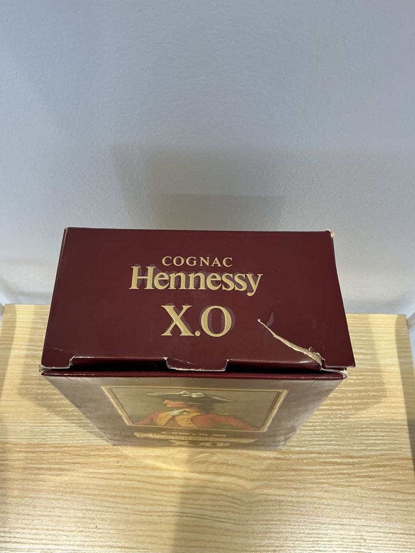 560[未開栓]Hennessy X.O 金キャップ