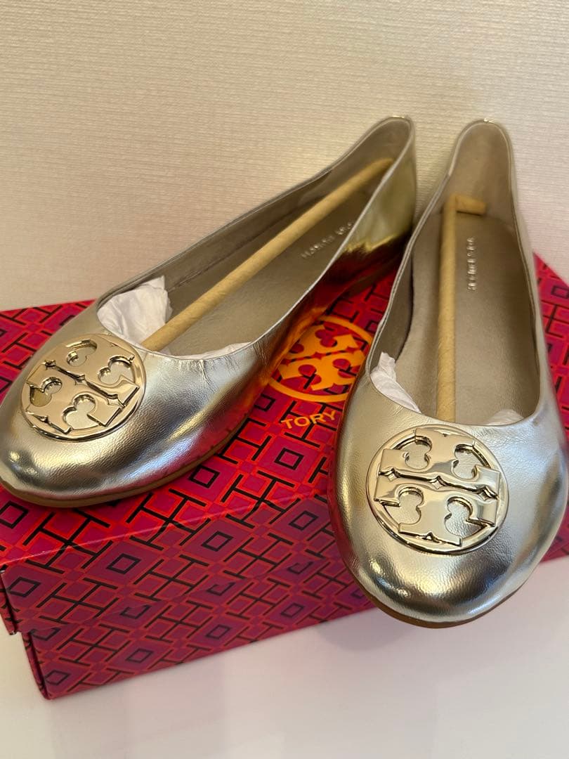 トリーバーチ　正規品　新品　サイズ7 24㎝〜24.5㎝