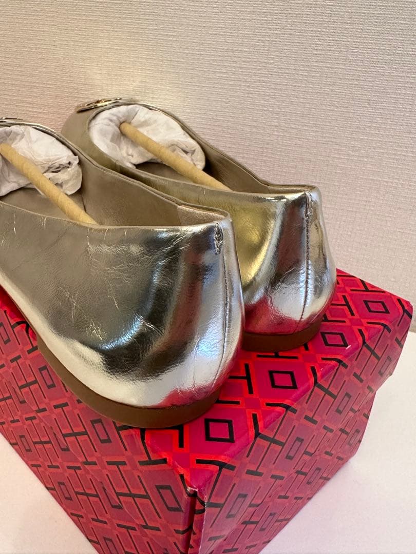 トリーバーチ　正規品　新品　サイズ7 24㎝〜24.5㎝